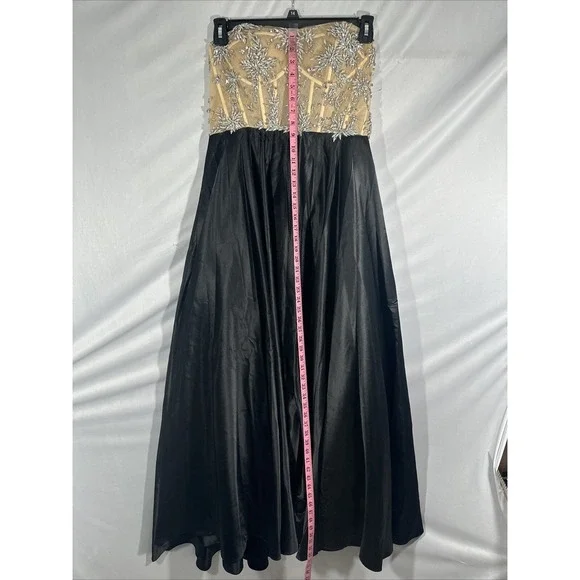 NWT $898 MAC DUGGAL [ 12 ]‎ 20701 Strapless Embellished Bustier Ball Gown S1851
